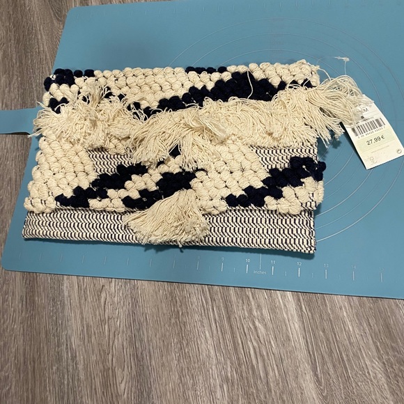 Boho style clutch - Picture 5 of 5